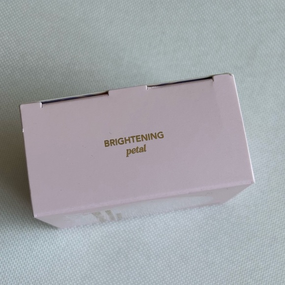 NWT Polite Society More Than A Pretty Powder Skin-caring Loose Setting Powder - Picture 6 of 6